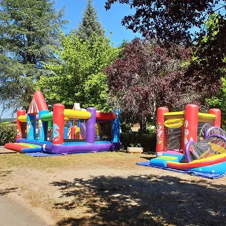 Campingplads Mobil 4 - De Maillac Sainte-Nathalène
