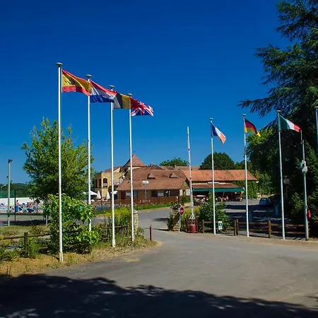 Campsite Mobil Xxl2 4 - De Maillac 4*